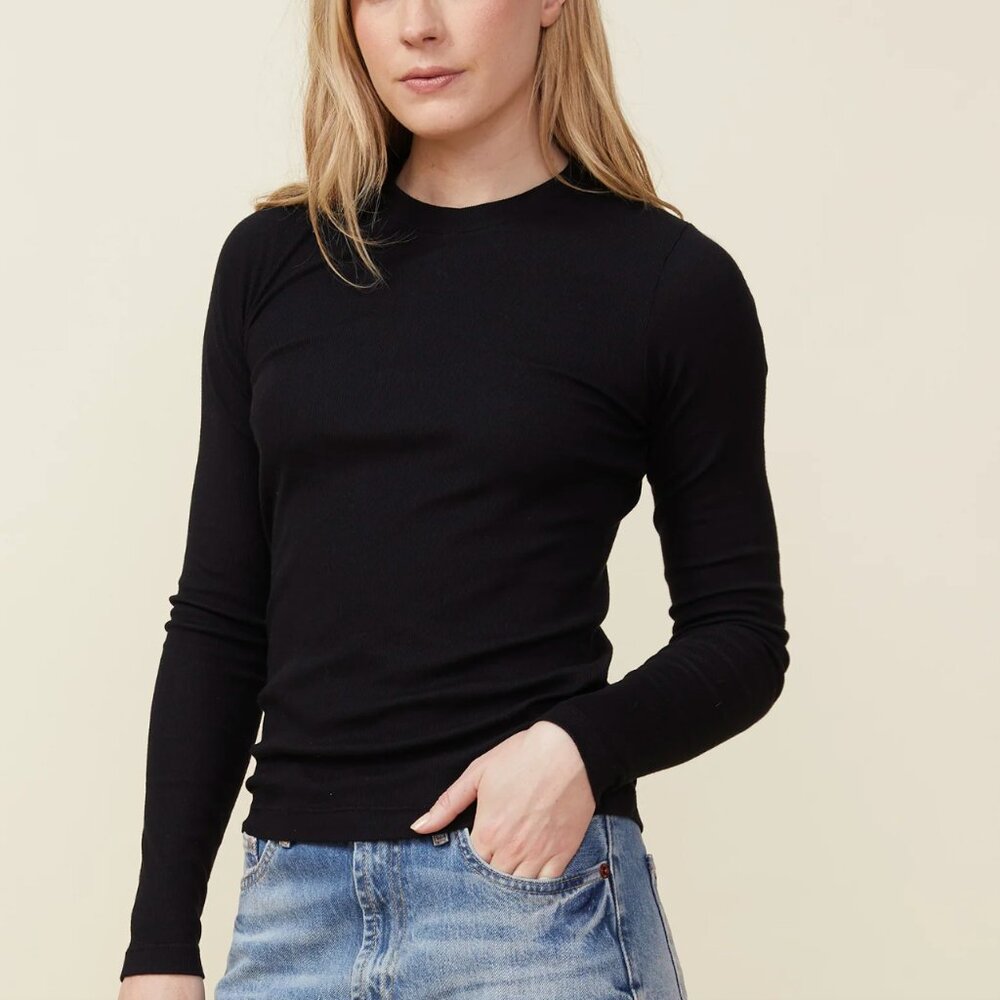 Monrow Long Sleeve Thermal Tee in Black
